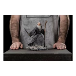 Le Seigneur Des Anneaux - BDS Art Scale 1/10 - Figurine Gandalf PRÉCOMMANDE -YUGEN COLLECTIBLES Soldes le seigneur des anneaux bds art scale 110 figurine gandalf 11