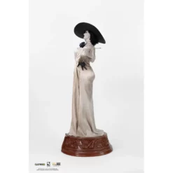 Resident Evil Village - Figurine Lady Dimitrescu PRÉCOMMANDE 35 Resident Evil Village - Figurine Lady Dimitrescu PRÉCOMMANDE -YUGEN COLLECTIBLES Soldes resident evil village lady dimitrescu 13