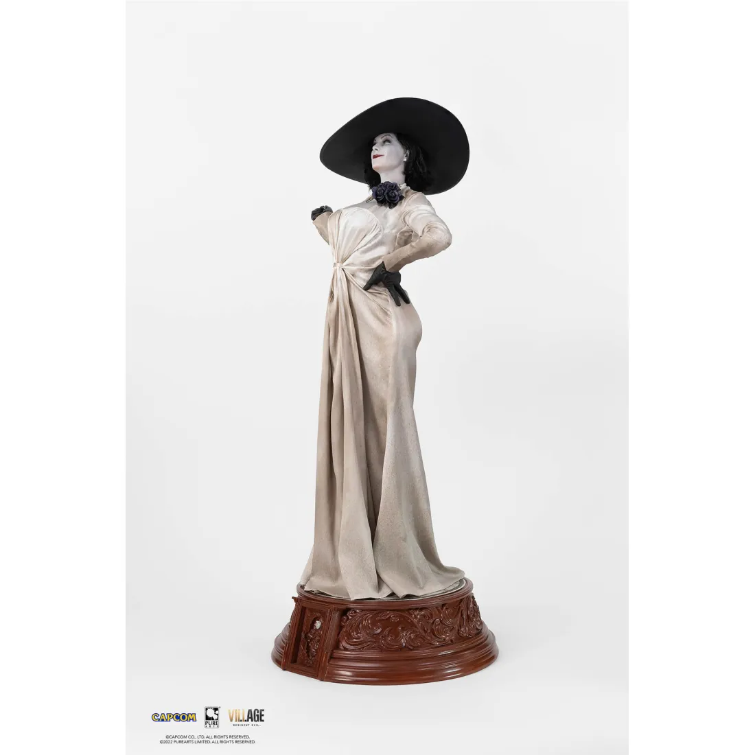 Resident Evil Village - Figurine Lady Dimitrescu PRÉCOMMANDE 18 Resident Evil Village - Figurine Lady Dimitrescu PRÉCOMMANDE – Image 16