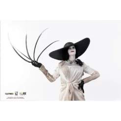 Resident Evil Village - Figurine Lady Dimitrescu PRÉCOMMANDE 39 Resident Evil Village - Figurine Lady Dimitrescu PRÉCOMMANDE -YUGEN COLLECTIBLES Soldes resident evil village lady dimitrescu 17