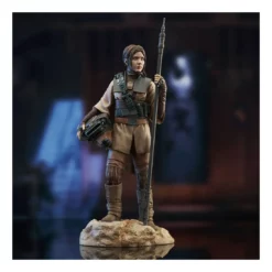 Gentle Giant Star Wars Épisode VI - Premier Collection - Figurine Leia Organa In Boussh Disguise 1/7 -YUGEN COLLECTIBLES Soldes star wars episode vi premier collection 17 leia organa in boussh disguise 5