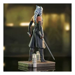 Gentle Giant Star Wars The Mandalorian - Star Wars Milestones 1/6 - Figurine Ahsoka Tano -YUGEN COLLECTIBLES Soldes star wars the mandalorian star wars milestones 16 figurine ahsoka tano 4