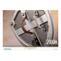 First 4 Figures The Legend Of Zelda Breath Of The Wild - Hylian Shield Standard Edition -YUGEN COLLECTIBLES Soldes the legend of zelda breath of the wild hylian shield standard edition 7